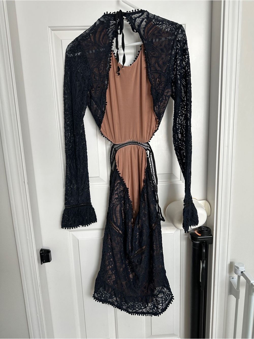 For Love & Lemons Black (Dark Navy) Lace Backless Long Sleeve Mini Dress - L - Picture 7 of 8